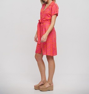 Robe longue style bohème à manches courtes et ceinture en rose/orange, taille unique, 100 % coton, avec décoration en pompons - Product Image 3