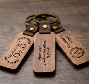 LLavero de madera personalizado logotipo grabado con láser llavero en blanco regalo de recuerdo promocional llavero de madera Natural - Product Image 3