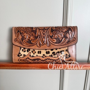 Cartera tallada a mano, funda de teléfono de embrague, elegante cartera con estampado de leopardo, multiusos, carteras de cuero genuino occidental para mujer - Product Image 1