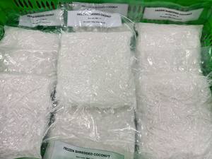 Carne de Coco Orgánica Congelada Fresca de Alta Calidad 100% Vietnam Proceso IQF Bajo Precio para Exportación Opciones de Empaque al Vacío a Granel - Product Image 2