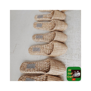 Pantuflas naturales hechas a mano de coco y algas marinas para comodidad interior Calzado de Casa de paso silencioso para uso diario - Product Image 1