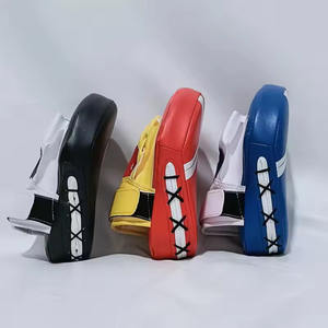 Protector de Muñeca de Cuero con Logotipo Personalizado, Correa Ajustable para Entrenamiento Profesional de Kickboxing y Artes Marciales, Venta Caliente - Product Image 4