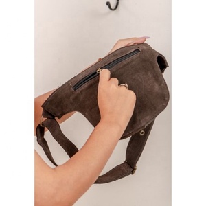Nuevos bolsos de cintura con múltiples bolsillos de cuero de ante hechos a mano Real con correa ajustable, riñoneras de utilidad de cuero Unisex con estilo - Product Image 5