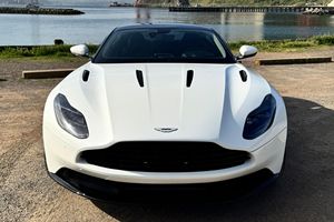 รถ Aston Martin DB11 AMR ปี 2019 สภาพดีเยี่ยม มือสอง - Product Image 3