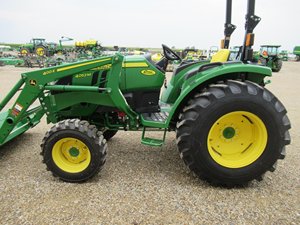 Johnn Dee.ree 4052M Mini 2WD Tracteur agricole Offre Spéciale 4WD Tracteur compact diesel pour l'agriculture Agriculture Jardinage Usine directe - Product Image 4