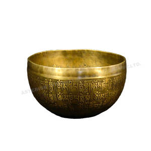 Bol chantant tibétain en laiton fait main - Bol sonore pour la guérison des chakras bouddhistes et la méditation, décoration d'intérieur en provenance du Népal - Product Image 3