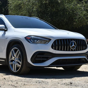 Mercedes-Benz AMG GLA45 Plus 2022 d'occasion en excellent état, sans accident, conduite à gauche/droite - Product Image 1