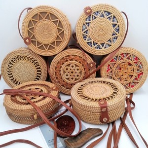 กระเป๋าหวายจากเวียดนามที่มีดีไซน์เก๋ๆวัสดุทนทานและใช้งานได้หลากหลายในทุกโอกาส - Product Image 2