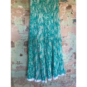 กระโปรง Fresh Tropics ผ้าชีฟองระบายอากาศดี ทรงเอไลน์ ปักลาย ปลายบาน ความยาวปานกลาง ทรงตรง ไซส์ XS ผ้าคอตตอนถัก - Product Image 2