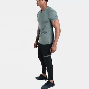Camisetas de gimnasio de gran tamaño para hombre de la mejor calidad, camiseta transpirable en relieve para hombre, crea tu propio estilo con logotipo y diseño personalizados - Product Image 4