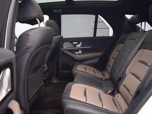 Usado 2021 Mer-ce-des-Be-nz 63 S-UV LHD - Product Image 5