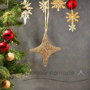 Ornamento di natale con stella festiva fatto a mano per decorazioni e regali per feste e giocattoli - Product Image 3