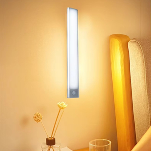 Sensor de movimiento de aluminio portátil Tira de luz LED Iluminación del gabinete del cuerpo humano - Product Image 2