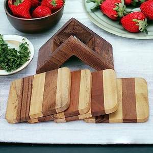 Posavasos redondo de madera con base antideslizante que protege los muebles de la humedad, el calor y el desgaste diario en espacios interiores. - Product Image 2