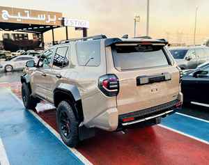 NOUVEAU 2025 TOYOTA 4RUNNER 0KM 399HP 5 PLACES 6 CYLINDRES TRANSMISSION AUTOMATIQUE - Product Image 5