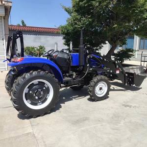 Tractor de cuatro ruedas de 95HP con neumáticos anchos y distancia al suelo para campos de caña de azúcar - Product Image 1