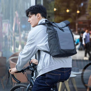 กระเป๋าเป้สะพายหลังสไตล์เดย์แพ็คพร้อมกระเป๋าตาข่ายระบายอากาศและกระเป๋าข้าง - Product Image 5