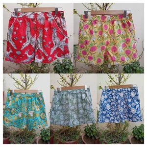 Short imprimé bloc de main en pur coton décontracté indien bohème plage et vêtements de nuit pour femmes et pantalons et shorts en coton unisexe - Product Image 4