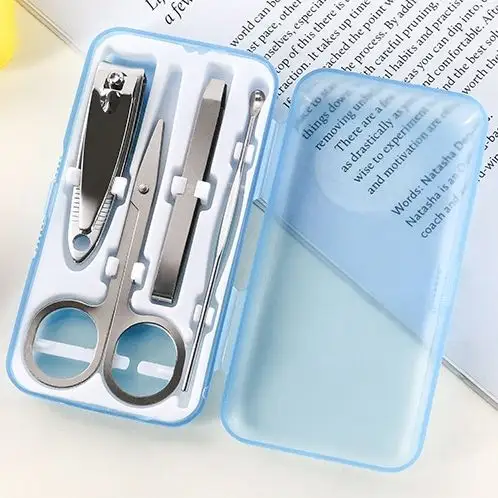 Cheap 4 pcs Mini Manicure Set Tools For With Plastic Case Exquisite 4-piece set of home nail clippers