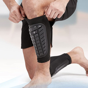 Nuevo diseño profesional deportes al aire libre entrenamiento fútbol espinilleras Impresión de logotipo personalizado protección de alta calidad para adultos - Product Image 4