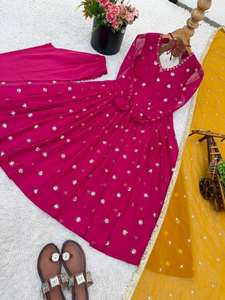 Última Moda Tradicional para Mujer, Vestido Largo Anarkali de Georgette Sintética con Bordado de Lentejuelas, Dupatta Reversible para Bodas y Fiestas - Product Image 6