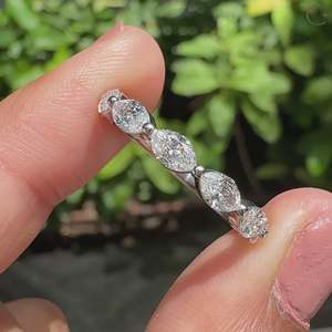 Anillo de compromiso clásico de media eternidad con diamantes marquesa naturales para mujer, 1.50mm x 2.00mm - Product Image 2