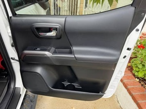 TOYOTA CAMRY TRD PRO DOUBLE CAB 4×4 2018 D'OCCASION (LHD/RHD) - Product Image 6