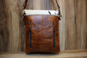 Women's Western Patterned Genuine Cowhide Fur Leather Handbag Handtooled Handbags for Ladies Wholesale Messenger <b>Bags</b> - Product Image 3