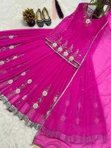 Lehenga choli ชุดแต่งกายสำหรับเทศกาลเปิดตัวผ้าจอร์เจียเทียมแบบหนาพร้อมโมติ - Product Image 5