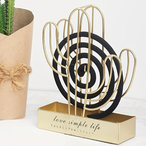 Soporte de Incienso de Bobina de Hierro para Interior y Exterior con Forma de Cactus Acabado Dorado, Soporte de Bobina para Mosquitos con Base Metálica Dorada - Product Image 1