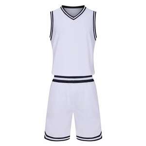 Uniformes de Baloncesto Elegantes con Costuras Resistentes, Colores Personalizados, Tela Transpirable, Ropa Deportiva para Entrenamiento en Equipo - Product Image 3