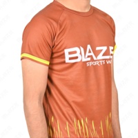 Maillots de costume de football en polyester 100% de couleur dégradée uniforme de football respirant léger avec maillot de football