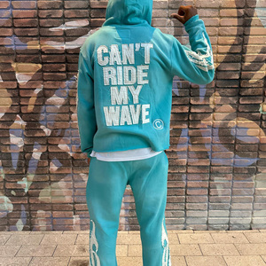 Chándal para correr de dos piezas de alta calidad para adultos Logotipo personalizado Lavado ácido Pantalones de chándal acampanados y conjunto de Sudadera con capucha Technics impresos - Product Image 3