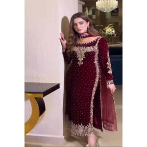 Aneelas Poshkari – Robe de soirée trapèze de luxe en velours brodé, faite main, TC-1443, avec taille naturelle, idéale pour l'hiver - Product Image 5