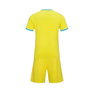 Vente chaude sur mesure de haute qualité 7 sur 7 uniformes de football ensemble respirant et confortable chaud de la presse! - Product Image 3