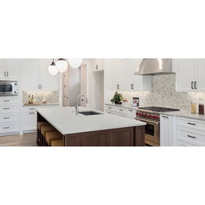 Cuarzo de Composición Calacatta Ultra Premium en Losa Grande - Resistente al Agua y Duradero, Producto Moderno para Cocina y Paredes - Product Image 5