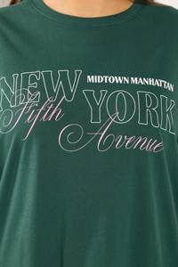 T-shirt à manches courtes imprimé estival écologique Curve Green 'New York Fifth Avenue' pour femmes - Product Image 3