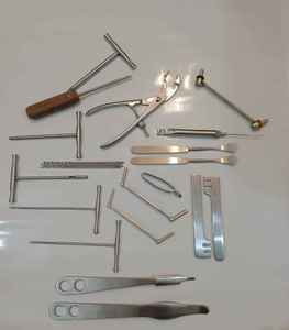 Juego de Instrumentos Quirúrgicos Ortopédicos de Acero, Manuales, Clase I, Calidad Premium, Reutilizables, Certificación CE, 1 Año de Garantía, Metal Med Corporation - Product Image 2