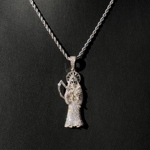 Luxe Hiphop Iced Out Diamond Hanger Gepersonaliseerd Gezichtsontwerp Voor Mannen En Vrouwen Voor Feestkleding