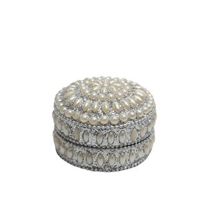 Boîte ronde en aluminium et en métal de modèle de pierre blanche de luxe boîte de bijoux en métal de nouveau style en carton d'emballage en vrac - Product Image 1