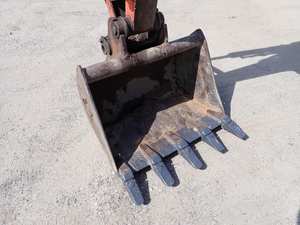 Miniexcavadora Kubota KX033-4 (Modelo 2020) - Excavadora Compacta Diésel de 3.3 Toneladas con Caja de Cambios, Bomba y Rodamientos para Construcción - Product Image 4