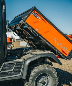 Véhicule utilitaire diesel compact gatoo – Cabine fermée, performances robustes et capacité tout-terrain - Product Image 5