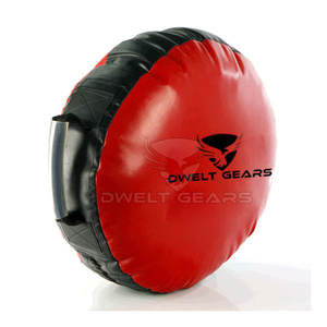 Pantalones de boxeo de cuero cómodos al por mayor con escudos de perforación de logotipo personalizado para entrenamiento de MMA - Product Image 2