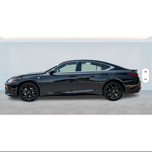 Voiture d'occasion abordable et soignée, Lexus ES 350 F-SPORT SEDAN 2024, prête à être expédiée - Product Image 5