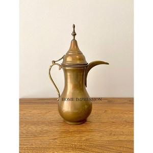 Ensemble de cafetière et de théière en acier inoxydable écologique de style arabe moderne avec finition dorée, support en métal, bols, chauffe-lait, cafetière chauffante - Product Image 3