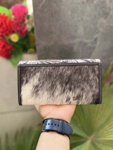 Nueva llegada elegante piel de vaca occidental bolso de mano multiuso Cartera de mujer y funda de teléfono - Product Image 4