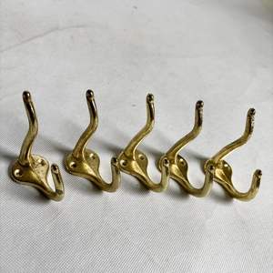 Crochets muraux en laiton massif pour manteaux lourds, serviettes, sacs, intérieur rustique, résistant à la corrosion, solution de fixation robuste - Product Image 3