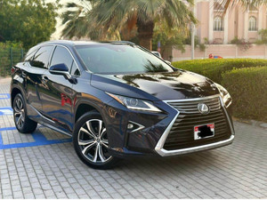 2019 Lexus RX 350 AWD Turbo Engine Sièges en cuir automatiques R16 Taille des pneus ACC Régulateur de vitesse Toit ouvrant panoramique LHD - Product Image 3