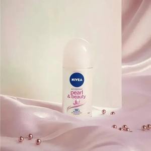 Desodorante en Barra Nivea Pearl & Beauty para Axilas Suaves, Lisas y Radiantes - Product Image 3