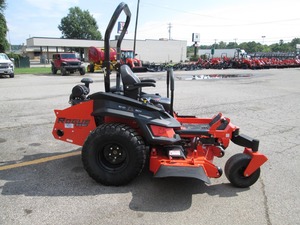 Tondeuse à gazon électrique Bad Boy OUTLAW ROGUE 5400 2024, 28V, 4 temps et 2 temps, fonctionnalités de coupe de l'herbe avec tondeuses rotatives et autoportées - Product Image 2